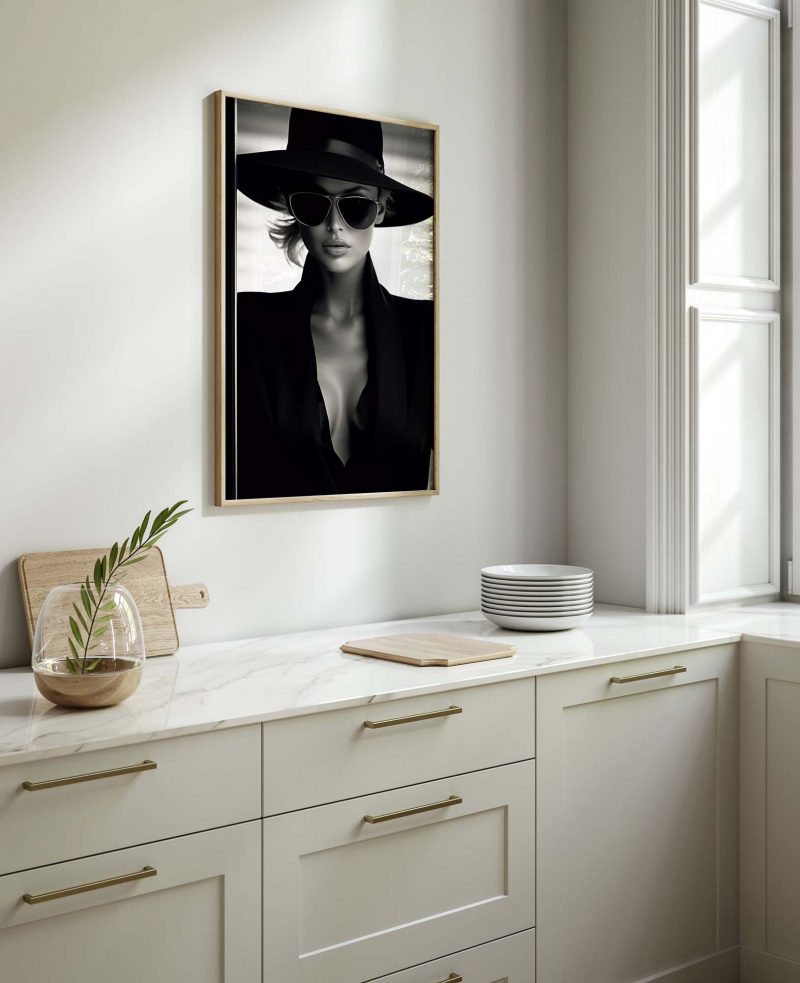 90s Topmodel in Black - Fotoposter - Image 10
